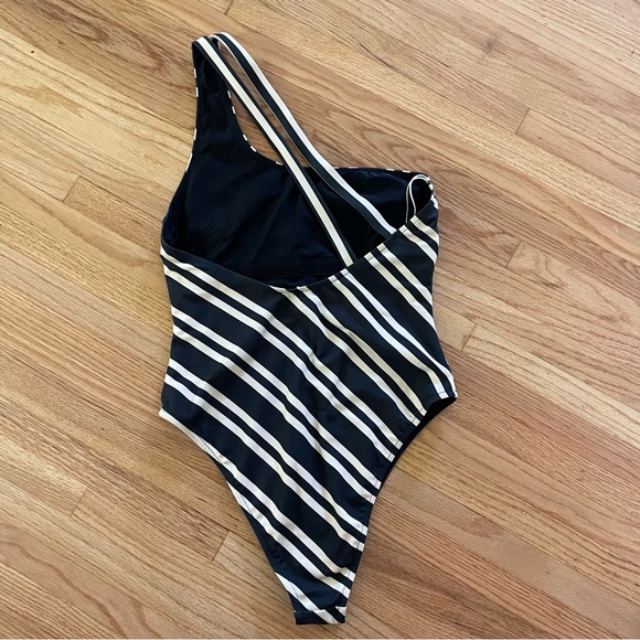 Zulu & Zephyr Black & Bone Stripe One Piece - Picture 5 of 10